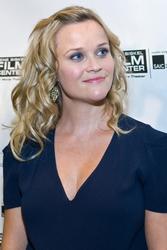 12385041_resee-witherspoon-evening-celebboard-CD201203.jpg